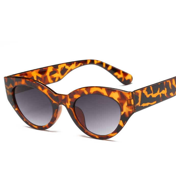 Leopard Frame Classic Designer Sunglasses Women