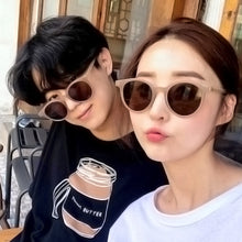 Load image into Gallery viewer, 2019 Sunglasses Women Round Glasses Sun UV400